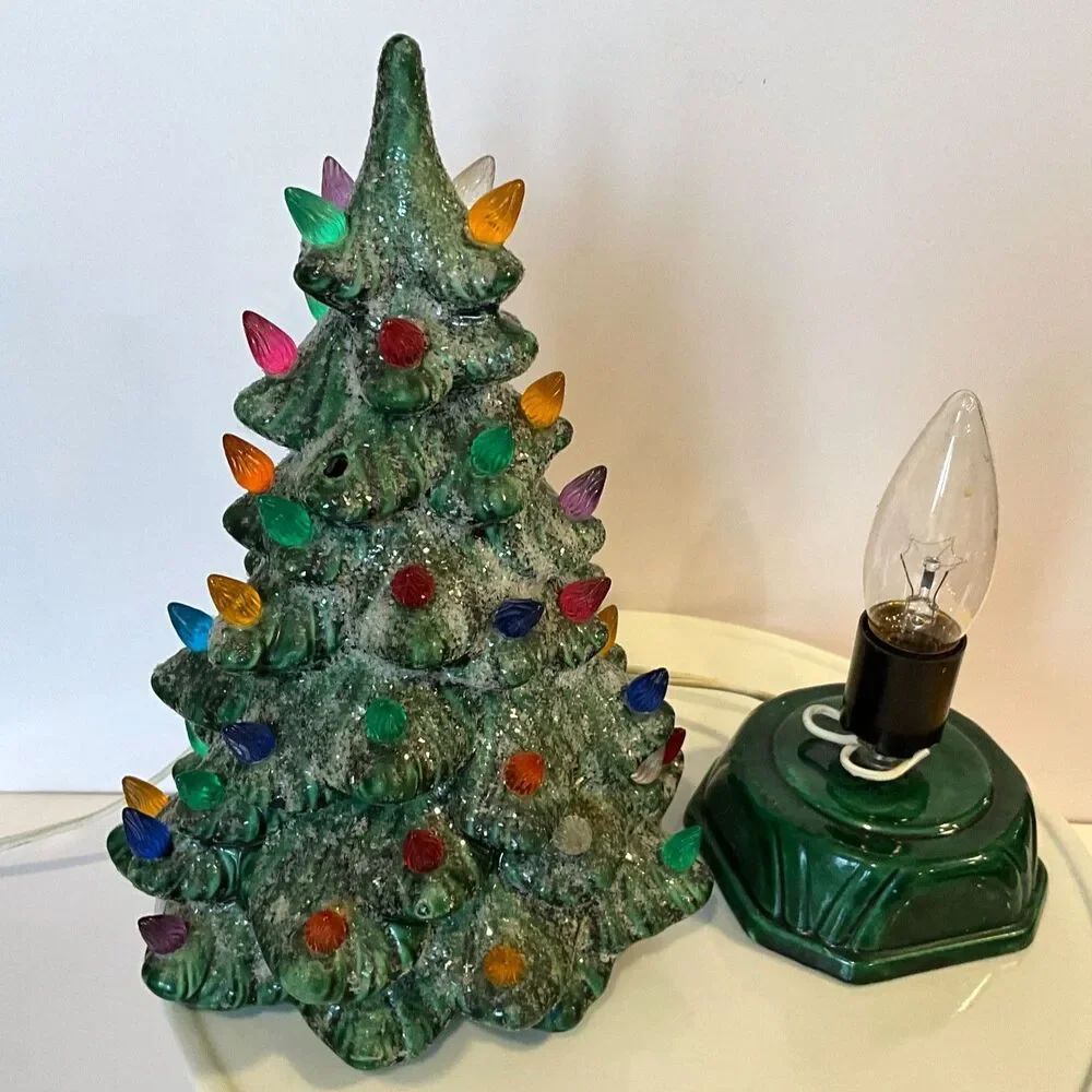 Vintage lighted ceramic Christmas tree; glitter snow Holland Mold Table top tree